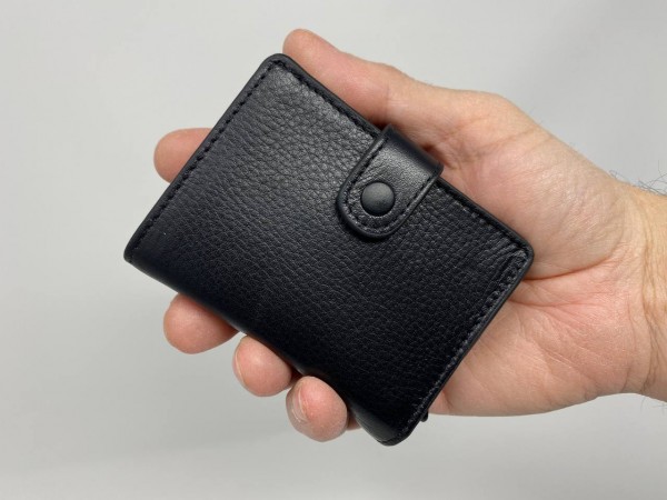 Praktisches Kreditkarten-Slide: Smart Wallet aus Qualitätsleder für Männer - Schwarz